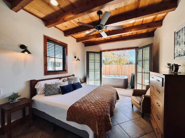 Little Dutch Cabin #1 - 12 Min To Magnolia-Baylor Bellmead 外观 照片